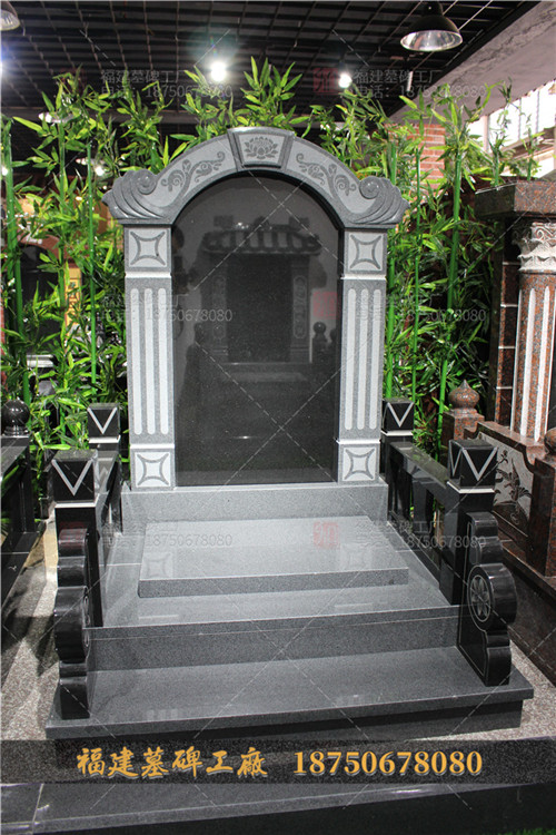 <b>花岗岩石雕墓碑</b>