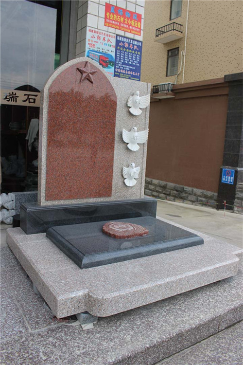 印度红烈士墓碑