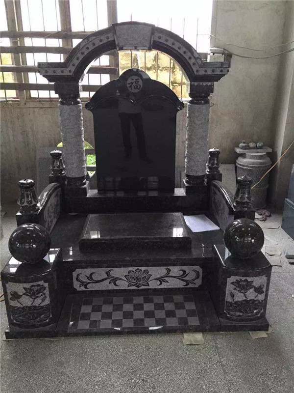 花岗岩石雕墓碑