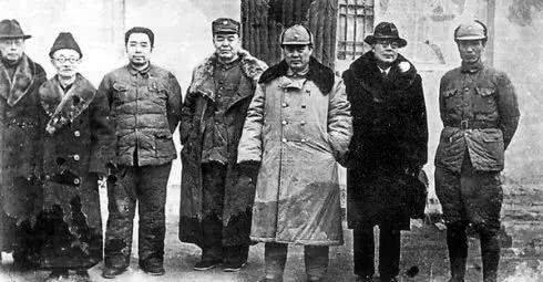 阎又文受周恩接见