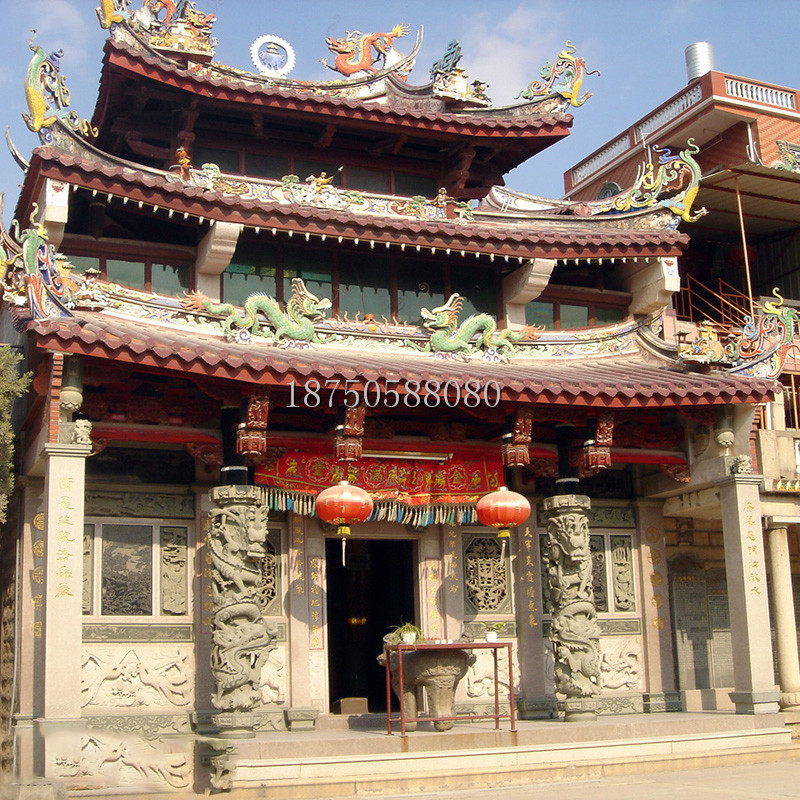 寺庙石雕龙柱