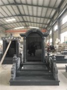 <b>私人一个墓碑多少钱</b>